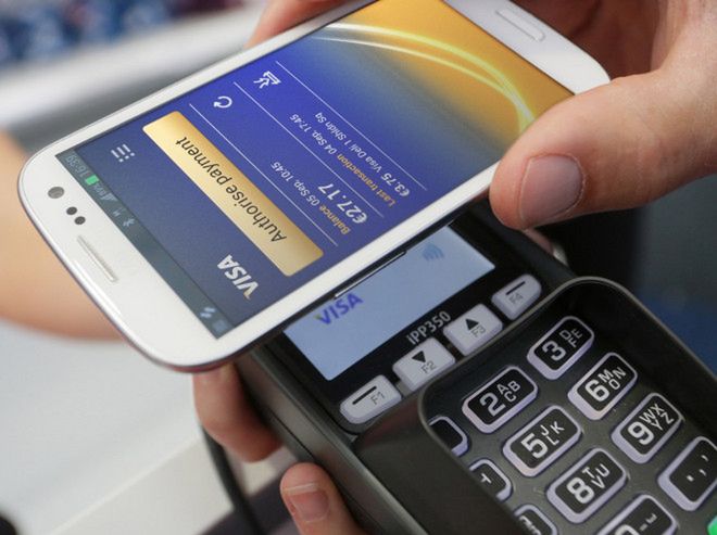 Rosnąca liczba smartfonów zmienia rynek płatności