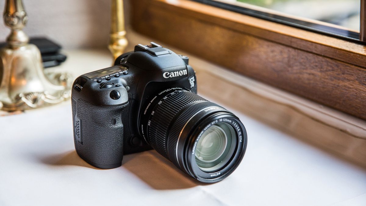 Canon EOS 7D Mark II - specyfikacja i pierwsze wrażenia [wideo] 1