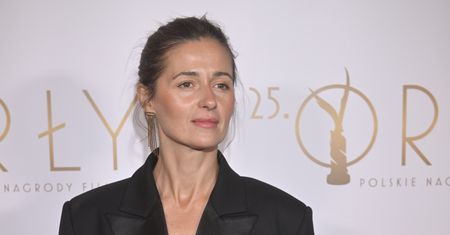 Orły 2023. Agnieszka Grochowska postawiła na klasykę. Stylizacja mocno eksponowała nogi