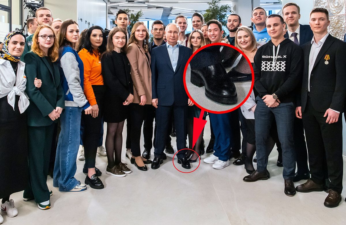Putin sfotografował się ze studentami. Uwagę przykuwa jeden szczegół