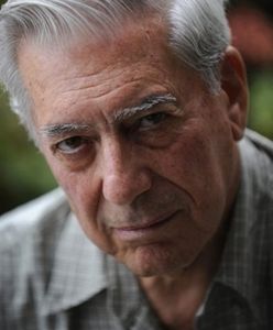 Vargas Llosa: przemysł rozrywkowy kreuje powierzchowność