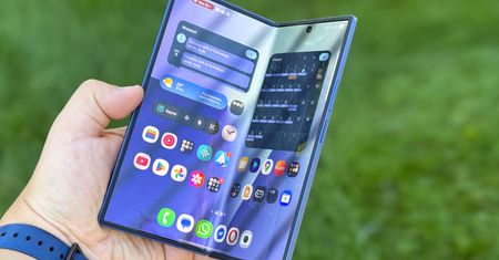 Samsung ruszył w Polsce z wynajmem smartfonów. Sprawdzamy, ile to kosztuje