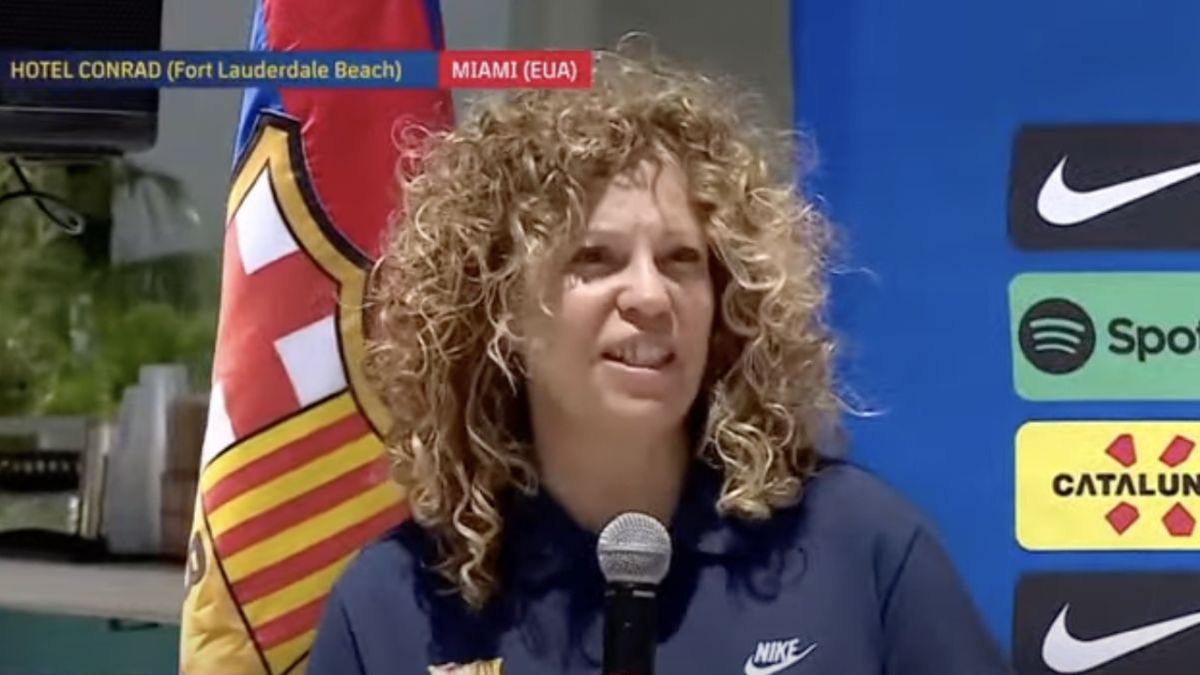 YouTube / FC Barcelona / Na zdjęciu: Angels Prieto na prezentacji Roberta Lewandowskiego