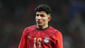Muszą "grzebać" przy strojach. FIFA nieugięta