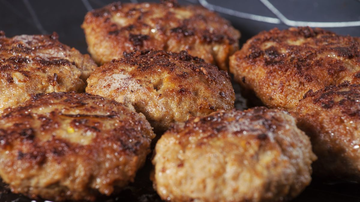 Co zrobić, by kotlety mielone były soczyste?