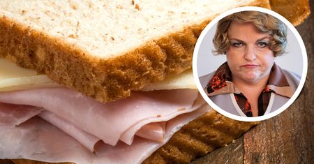 Katarzyna Bosacka sprawdziła skład popularnej szynki. "Musicie to zobaczyć, bo ja zaniemówiłam"