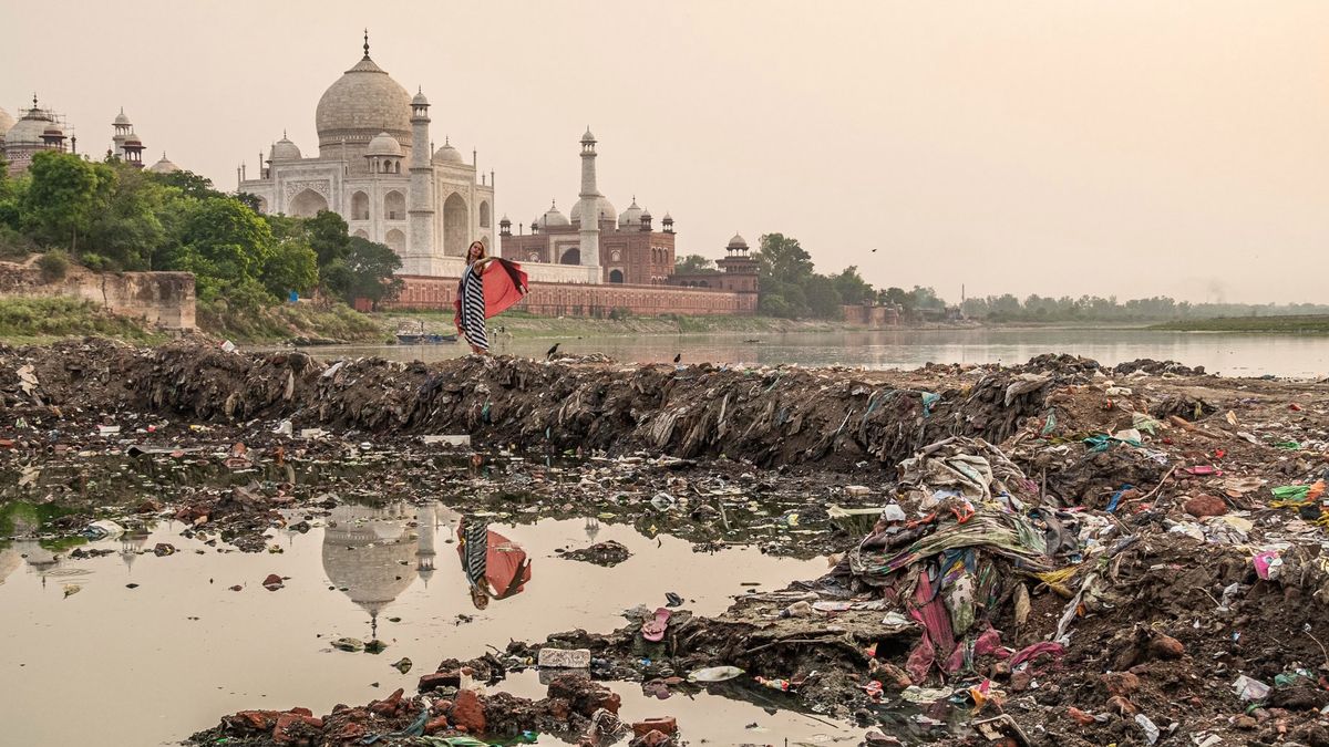 Tadź Mahal tonie w śmieciach. Byli tam polscy podróżnicy 1