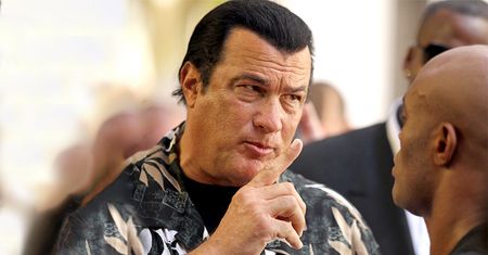 Seagal kontra mistrz boksu. "Pojedynek" musiał tak się skończyć