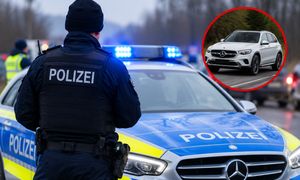 Dramat kierowcy w Niemczech. Nowe auto stanęło w ogniu. Ogromne straty