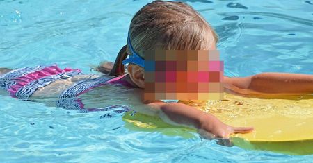 Chwile grozy w przydomowym basenie. Trzylatka był pod opieką matki