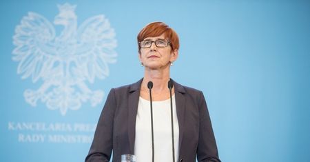 500+ dla emerytów. Minister Rafalska się uśmiecha