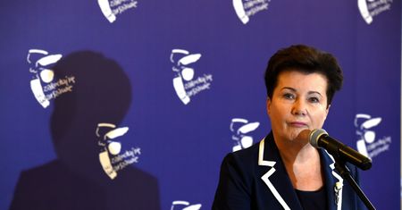 "Ja ostrzegałam. Jaki naruszył prawo i konstytucję". Gronkiewicz-Waltz tryumfuje, komisja zawiadomi prokuraturę