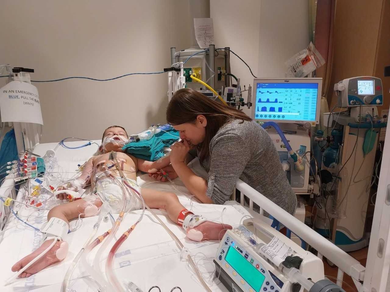 Wiktorek żyje z połową serca. "Rodząc go, wiedziałaś, na co się piszesz"