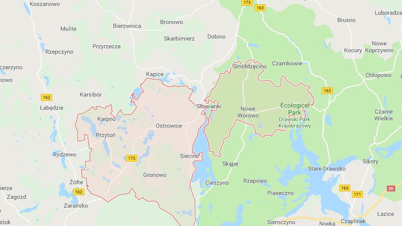 Ostrowice są tak piękne, że nie powstał tam żaden przemysł. Gmina nie miałą też szczęścia do włodarzy