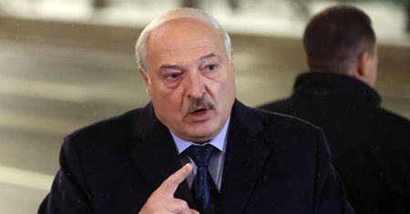 "Na własny koszt". Łukaszenka chwali Rosjan za broń jądrową