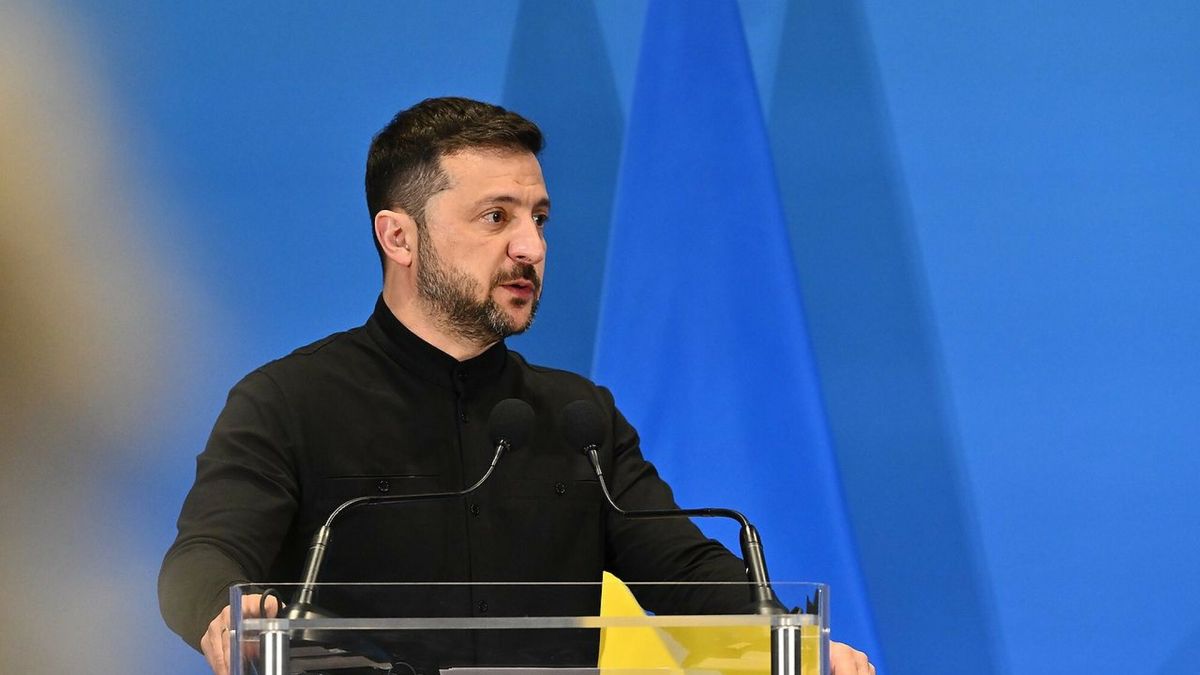 Wo?odymyr Ze?enski w Rzymie
Mandatory Credit: Photo by Domenico Cippitelli/Shutterstock (15393804ce)
Volodymyr Zelensky, Ukrainian President, participate in the Ukraine Recovery Conference 2025, 10 June 2025, La Nuvola Convention Center, Rome, Italy.
News Ukraine Recovery Conference 2025, La Nuvola Convention Center, Rome, Italy - 10 Jul 2025
Domenico Cippitelli/Shutterstock