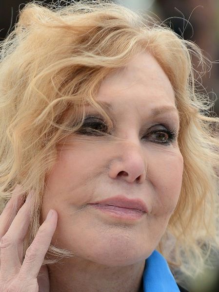 Kim Novak: Desperacko walczy ze starością. Efekty są opłakane