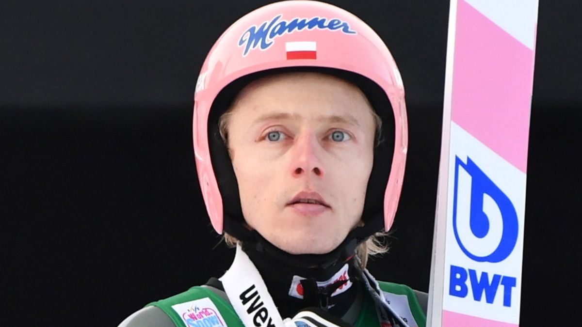 PAP/EPA / PHILIPP GUELLAND / Na zdjęciu: Dawid Kubacki