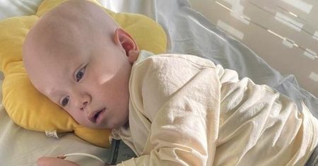 Trzyletni Miron walczy o życie. Jego tata został w Ukrainie. Rodzina prosi o pomoc