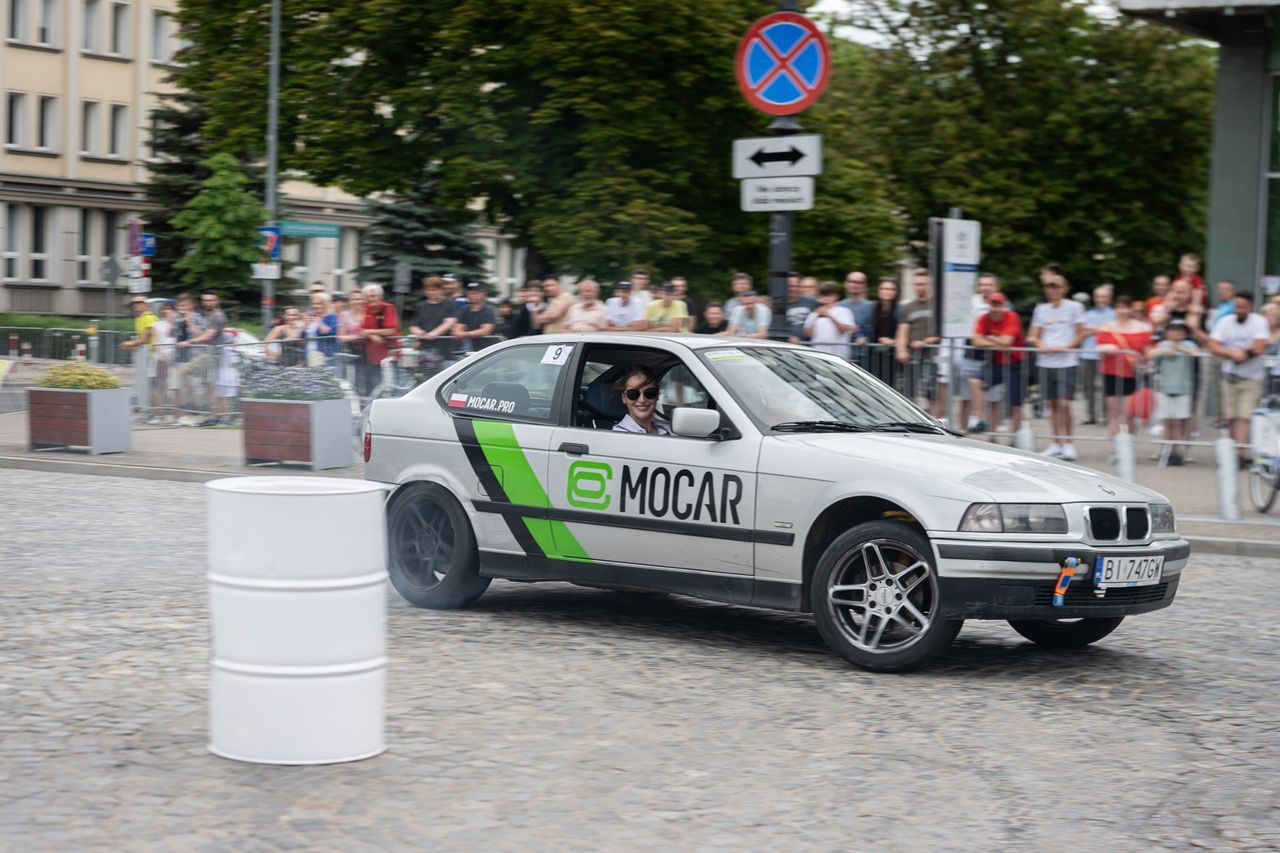 To było prawdziwe motoryzacyjne święto! Nie zabrakło rajdowej rywalizacji, ale też pięknych samochodów, ryczących silników i emocji