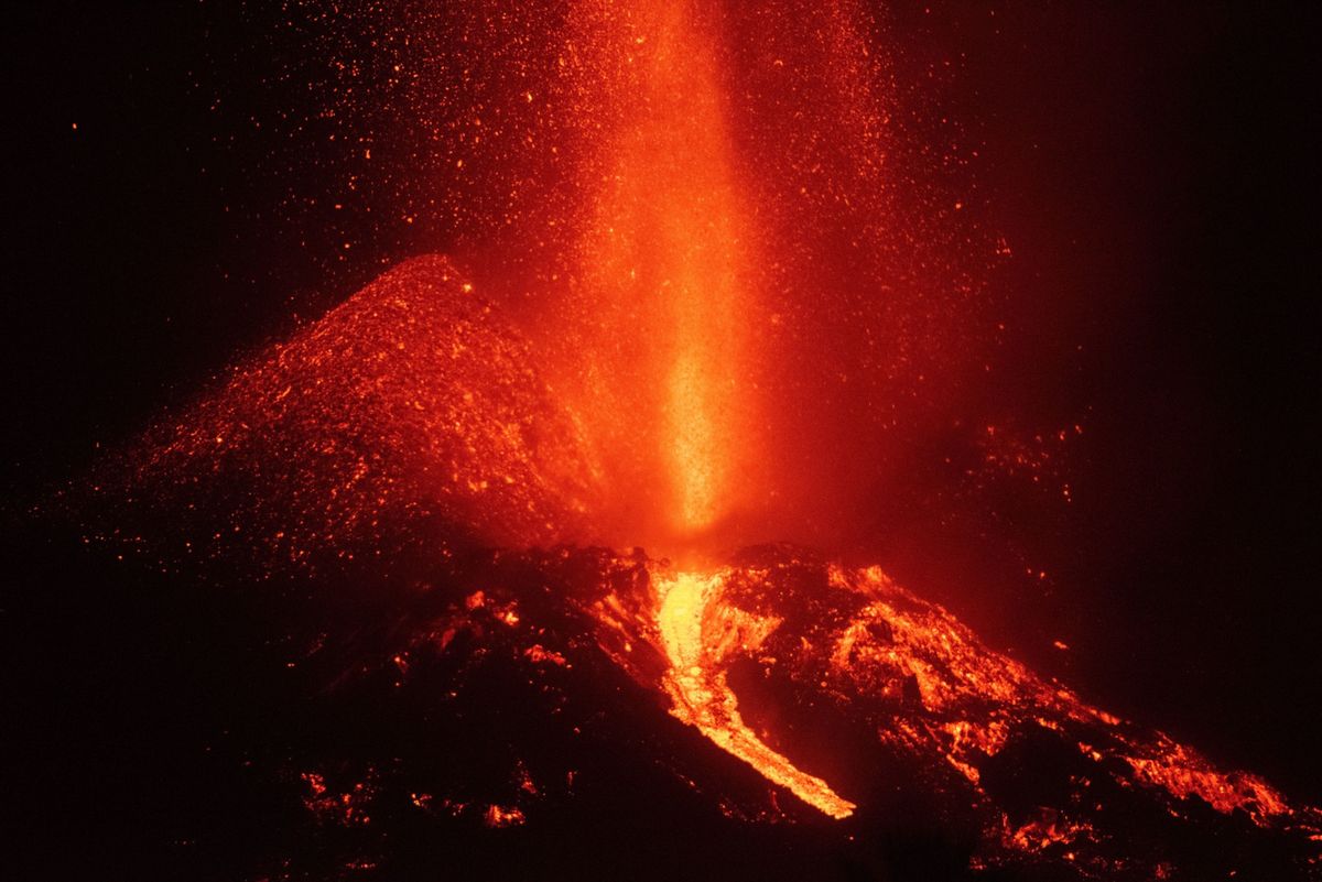 Wybuch wulkanu Cumbre Vieja na wyspie La Palma