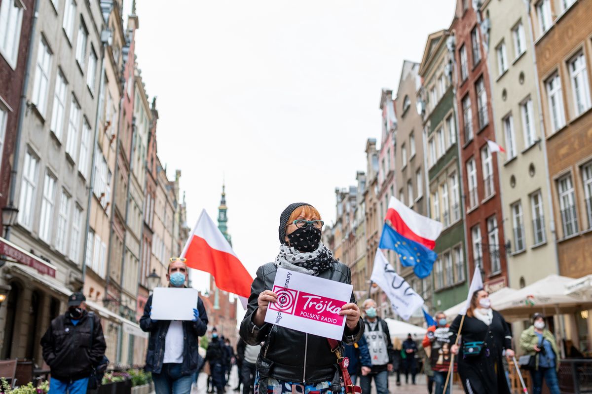 Demonstracja poparcia dla odchodzących dziennikarzy Trójki Photo by Mateusz Slodkowski