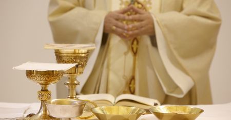 Zlikwidować Fundusz Kościelny? Są wyniki sondażu, koalicja ma problem