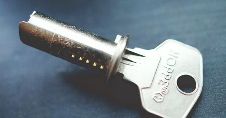 AdGuard resetuje hasła wszystkim użytkownikom, zanotował próbę włamania