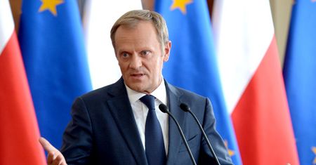 Czy po aferze podsłuchowej premier powinien podać się do dymisji? [SONDA]
