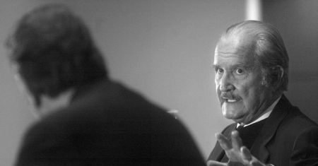 Carlos Fuentes nie żyje. Miał 83 lata