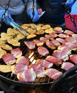 Ceny na jarmarku odbierają apetyt. Tyle kosztuje chleb ze smalcem