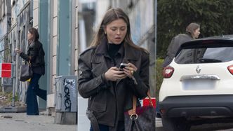 Joanna Opozda opuszcza salon fryzjerski i z nosem w smartfonie zmierza do samochodu (ZDJĘCIA)