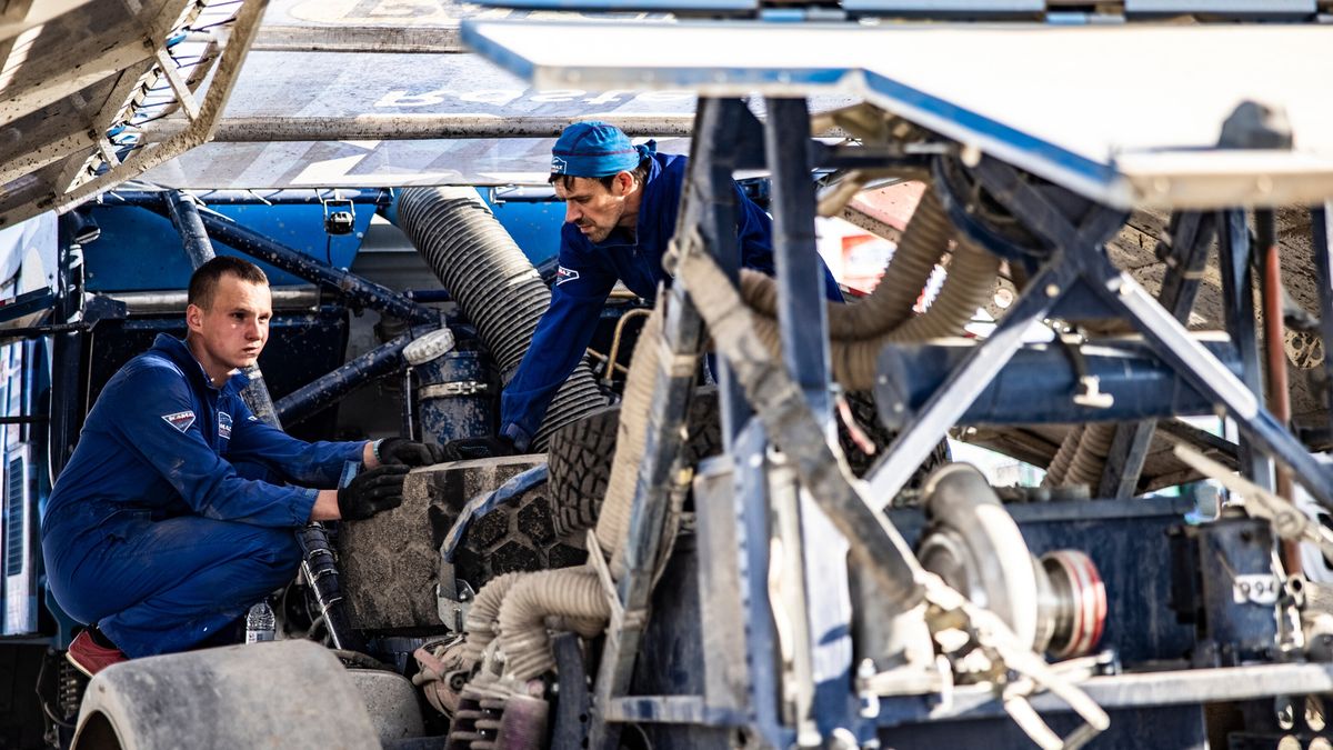 załoga Kamaz podczas Silk Way Rally