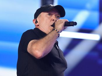 Szczerze mówi o alkoholu. "Nigdy więcej przed koncertem"