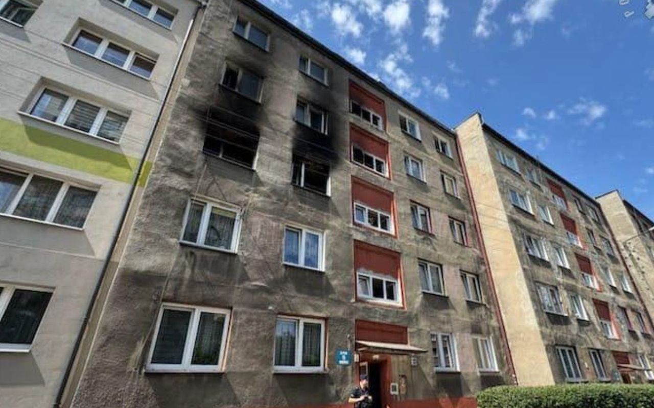 68-latka skoczyła z okna. W mieszkaniu znaleziono zwłoki. Tragedia na Śląsku