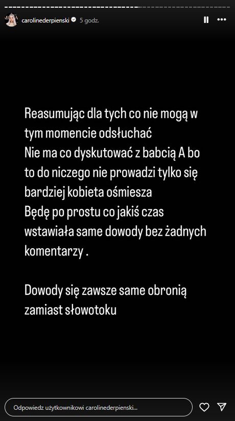 Caroline Derpienski uderza w Anetę Glam