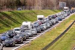 Zderzenie czterech samochodów na A1. Akcja służb