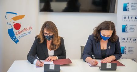 Warszawa inwestuje w edukację prawną. Będzie więcej zajęć