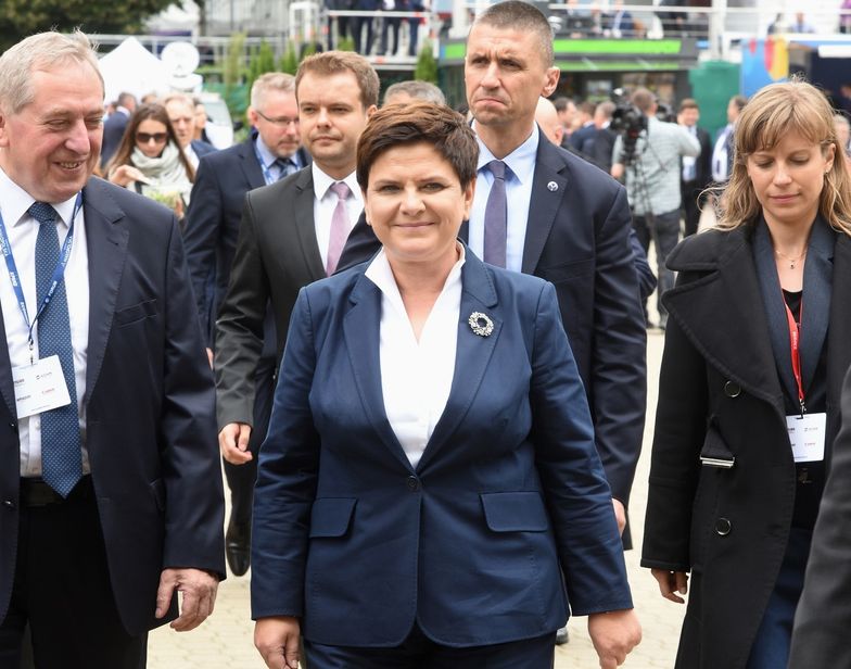 Nikt nie ma zamiaru wyprowadzać Polski z UE - zapewnia premier Beata Szydło