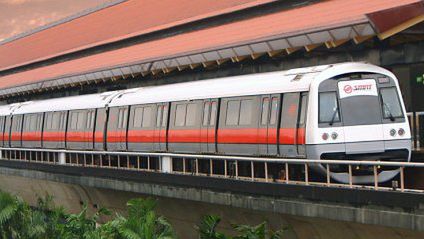 Jak wsiąść do pociągu, który nigdy nie staje 1