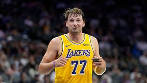 Lakers grali sparing. Doncić już szalał