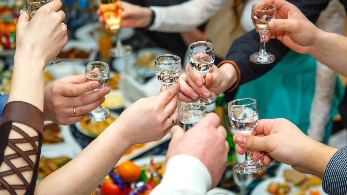 Chemicy podrabiali wódkę w instytucie chemii 