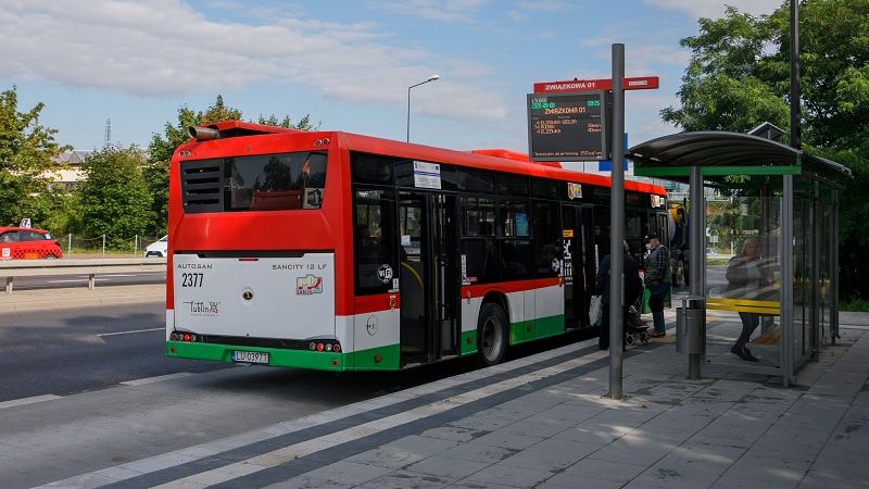 przystanek autobusowy ztm mpk