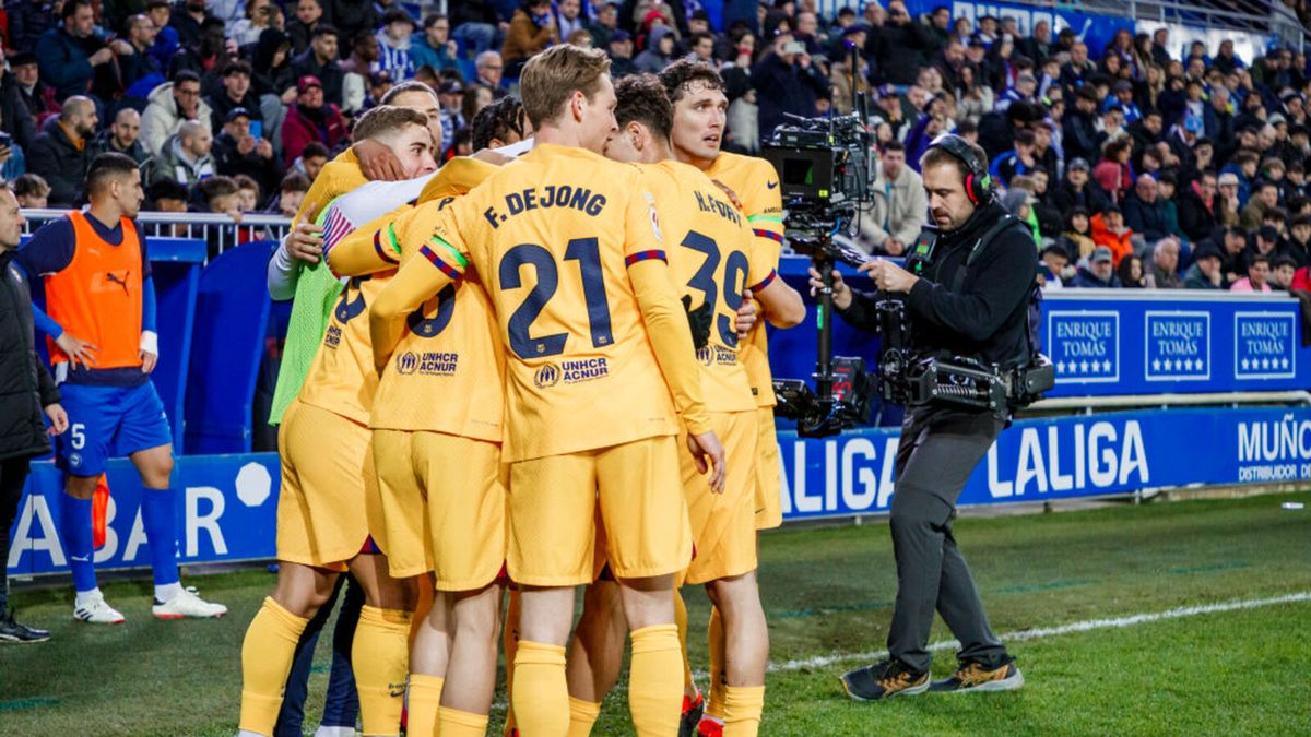 Getty Images / DAX Images / piłkarze FC Barcelony