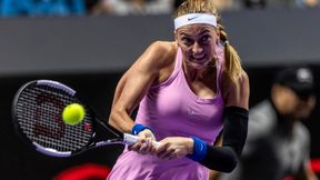 WTA Finals: Ashleigh Barty - Petra Kvitova i Kiki Bertens - Belinda Bencić. Gra o półfinał