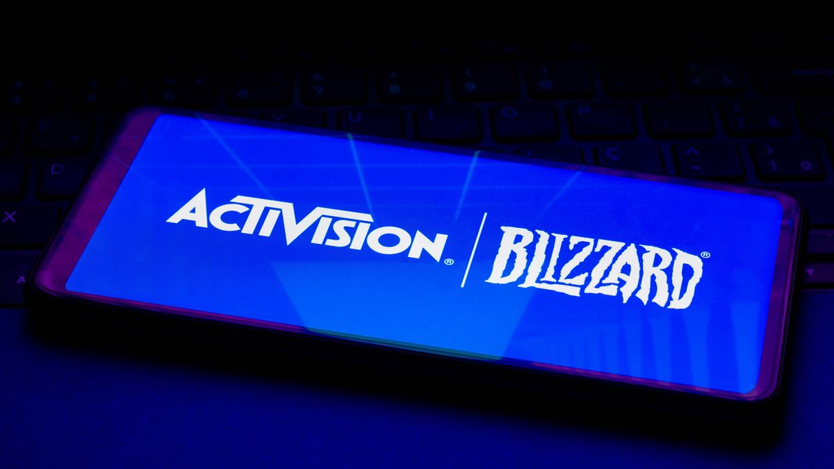 BRAZIL - 2022/02/04: In this photo illustration, an Activision Blizzard logo is displayed on a smartphone screen. (Photo Illustration by Rafael Henrique/SOPA Images/LightRocket via Getty Images)