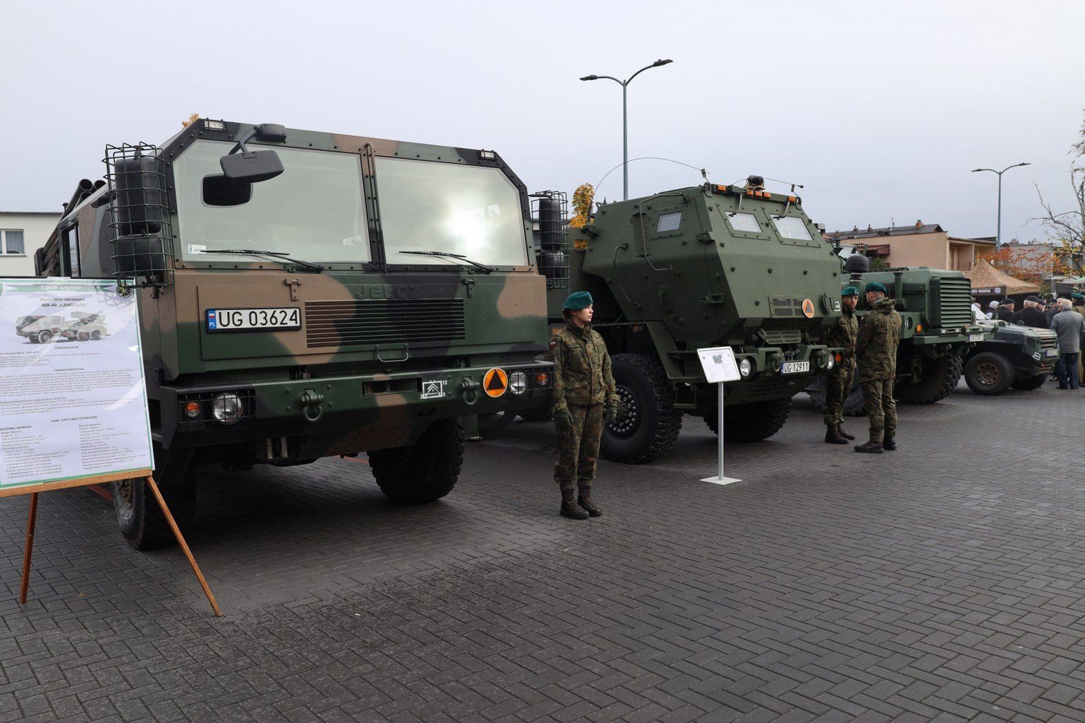 Nadanie rondu nazwy &#34;Pleszewskich Przeciwpancerniaków&#34;
