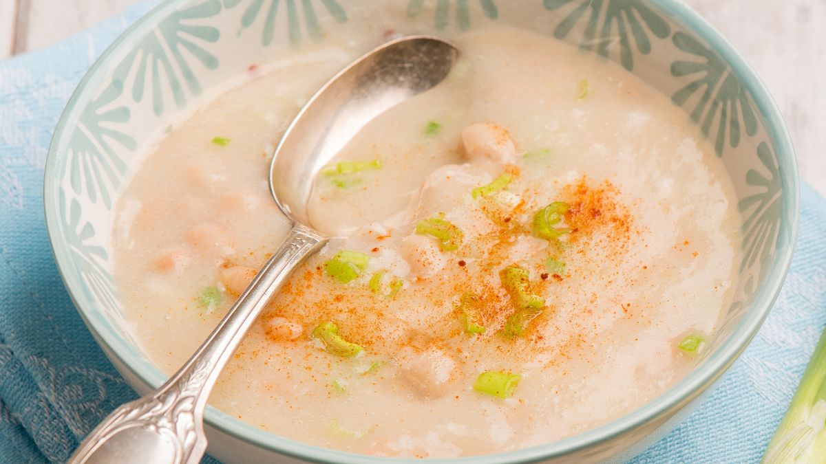 Prosta fasolka w białym sosie