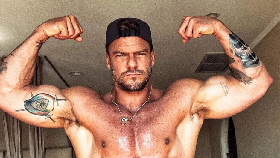 Alan Ritchson