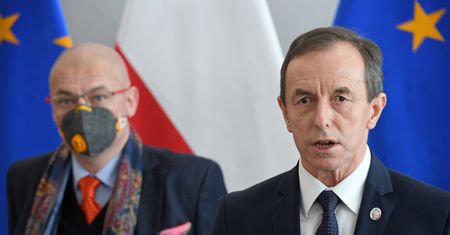 Platforma Obywatelska niezadowolona z efektów politycznej szarży marszałka Senatu. "To zaszkodzi Trzaskowskiemu"